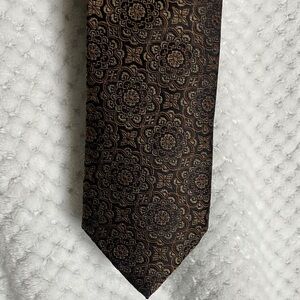 Elegant Black and Brown Patterned Neck Tie